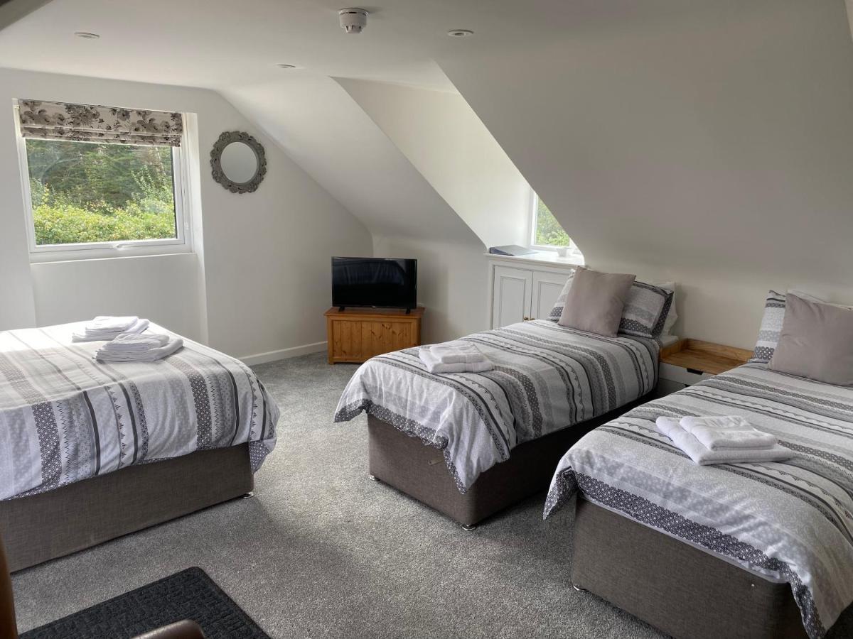 The New Wheel Inn Lymington Eksteriør bilde
